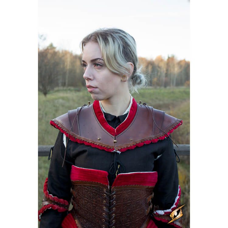 Noble Leather Gorget
