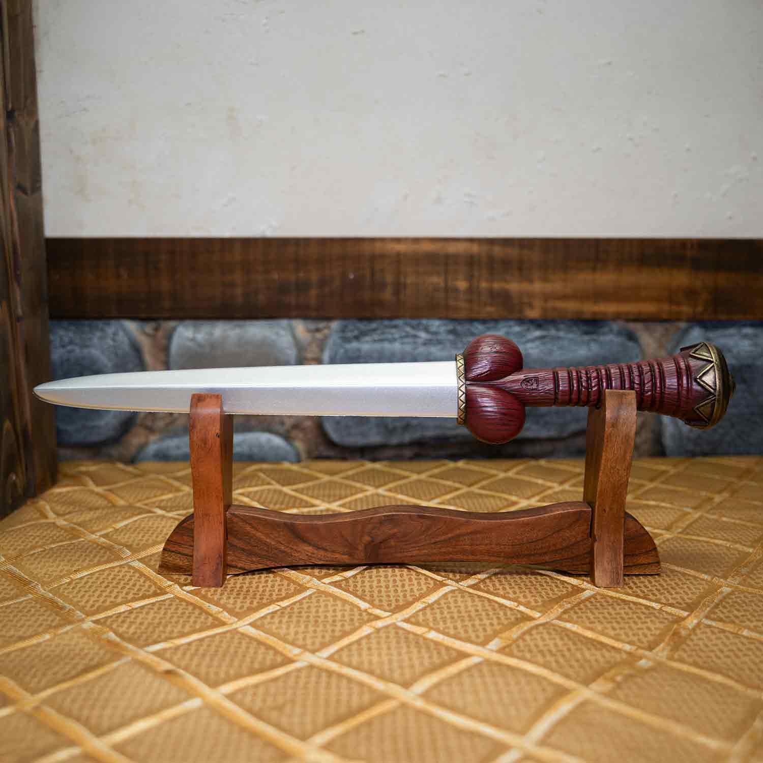 Brunswick's Bollock Dagger