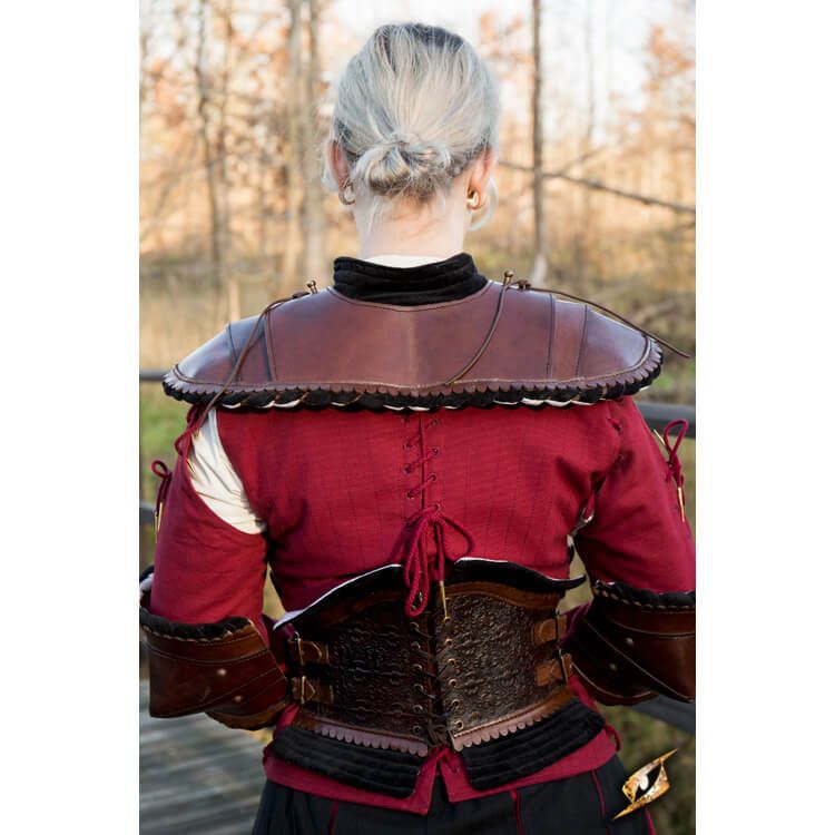 Womens Leather Armor - Medieval Leather Gorget - Calimacil