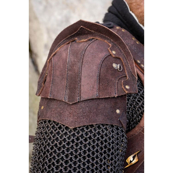 Woodsman Suede Shoulder Armour