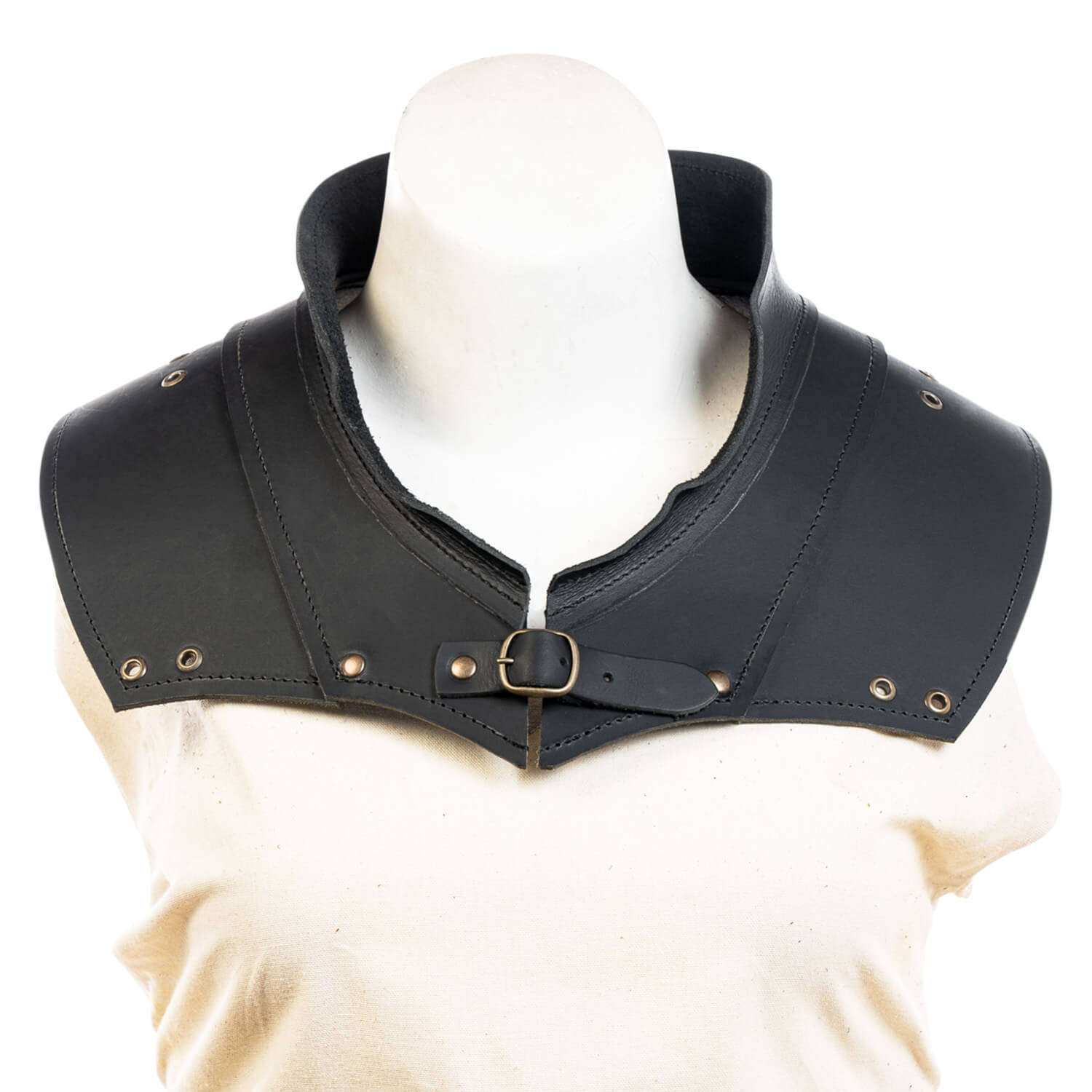 Shieldmaiden Neck Armor Heroic Les Artisans d'Azure Calimacil